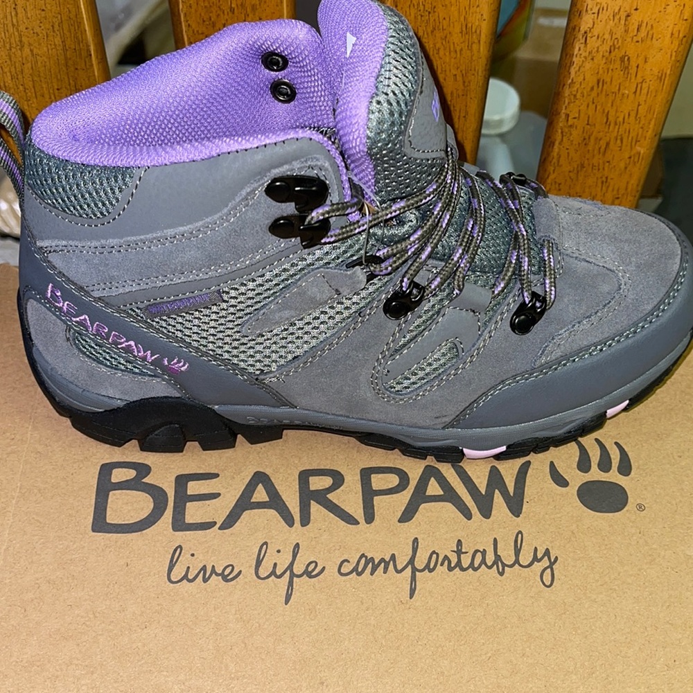 NEW Bearpaw woman’s size 9 boots - Picture 1 of 10
